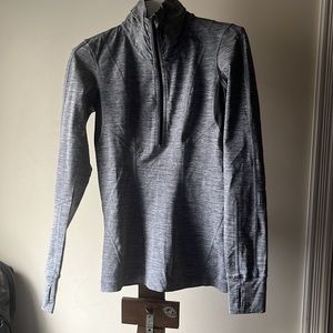 - Lululemon running layer size lrg